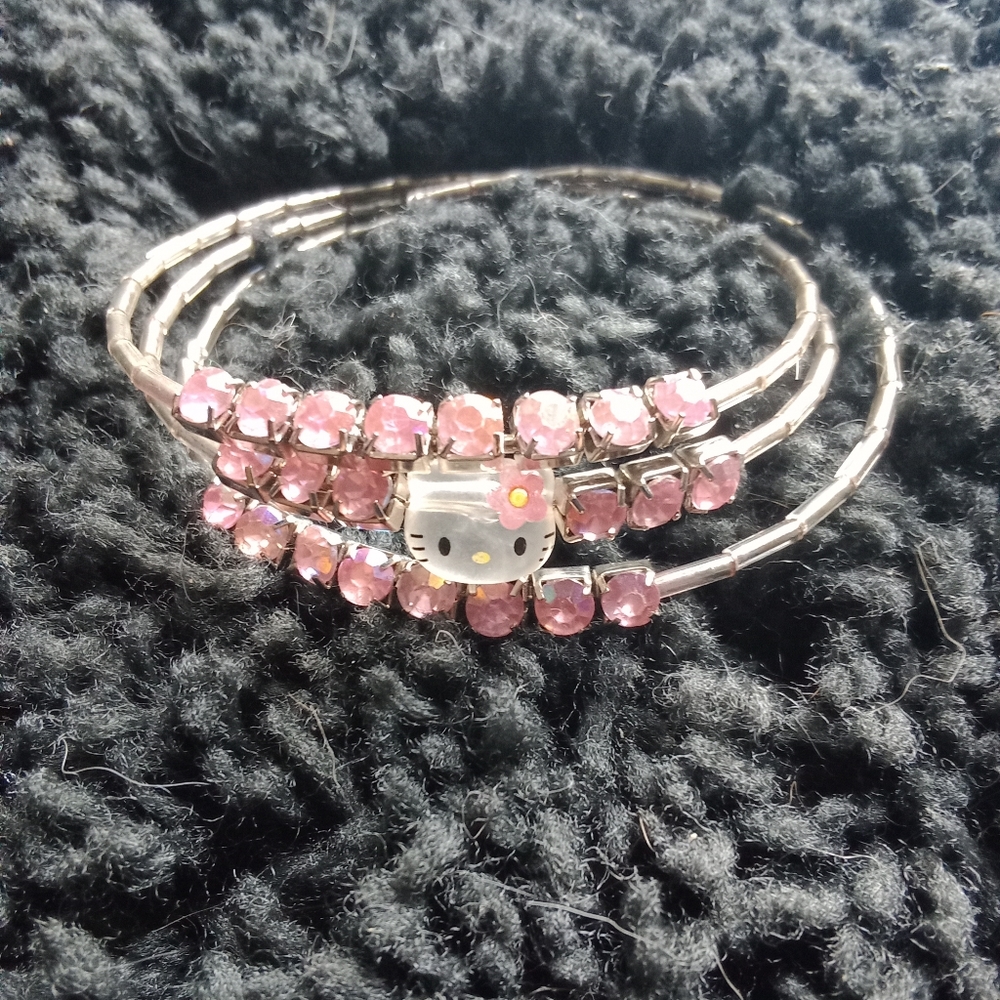 Hello kitty bracelet